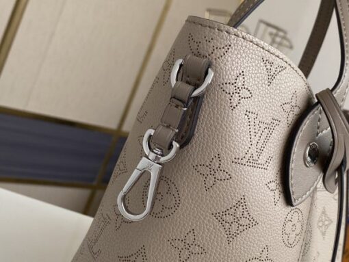 LV Tote Bag - Image 3