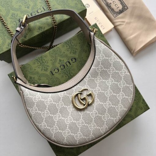 GG Shoulder Bag