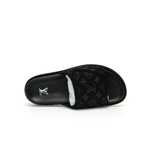 LV Slipper