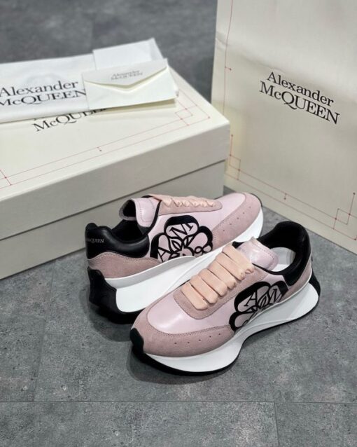 Alexander McQueen Sneaker