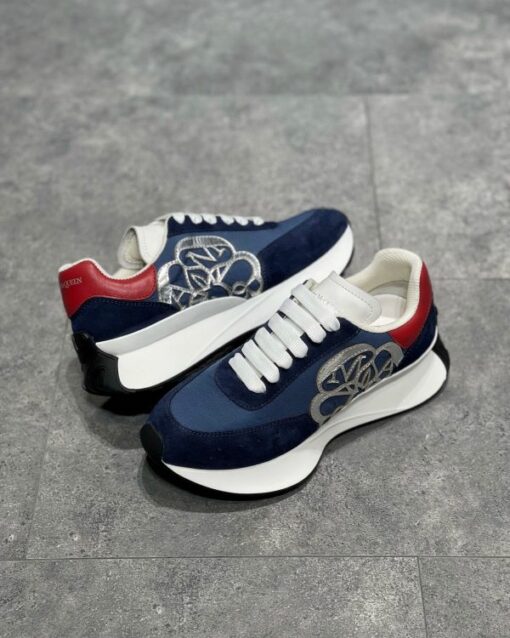 Alexander McQueen Sneaker - Image 3