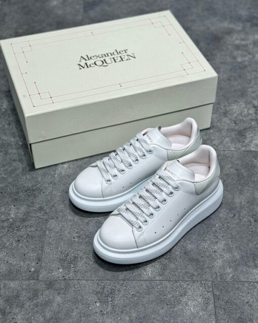 Alexander McQueen Sneaker