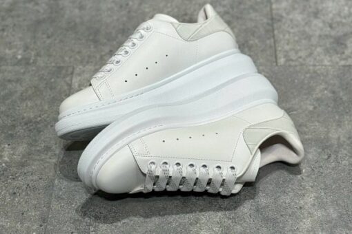 Alexander McQueen Sneaker