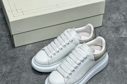 Alexander McQueen Sneaker