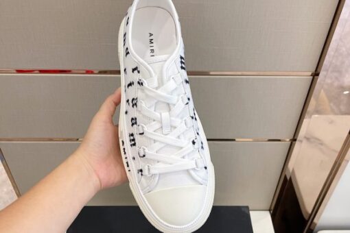 Amiri Sneakers