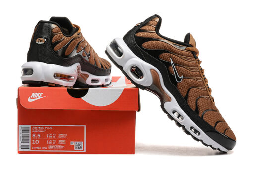 Nike Air Max Plus “Golden Harvest”