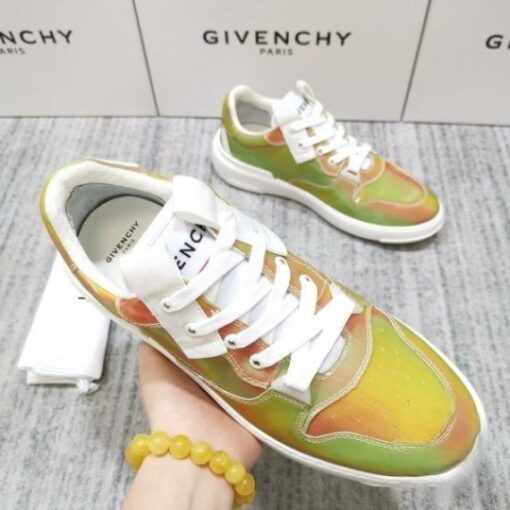 Givenchy Sneaker