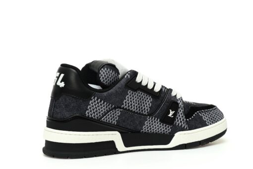 Louis Vuitton Trainer Sneaker