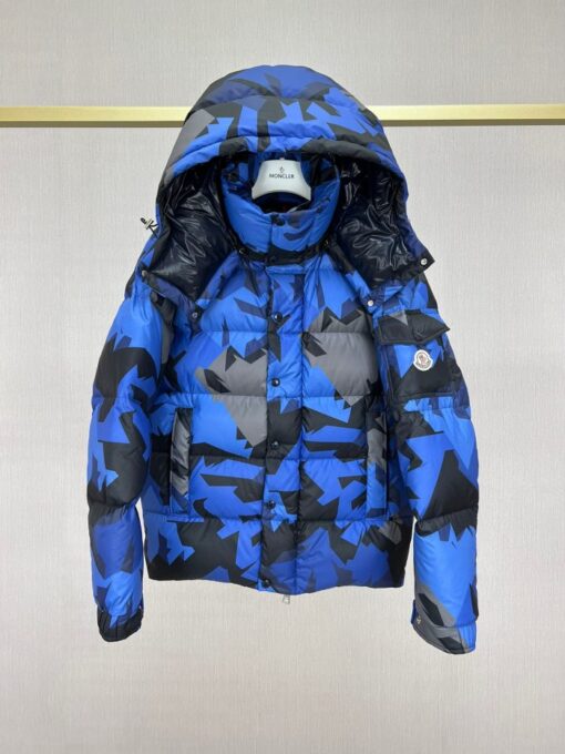 Moncler Jacket - Image 3