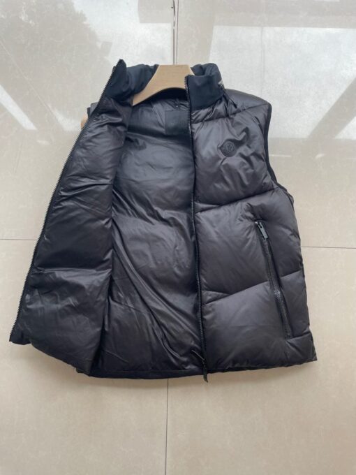 Moncler Gilet - Image 3