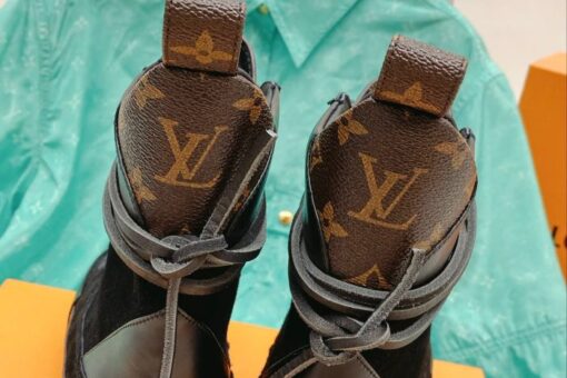 LV Women Boots