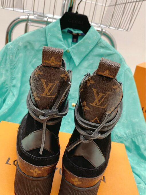 LV Women Boots