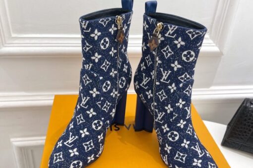 LV Women Boots