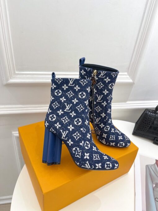 LV Women Boots