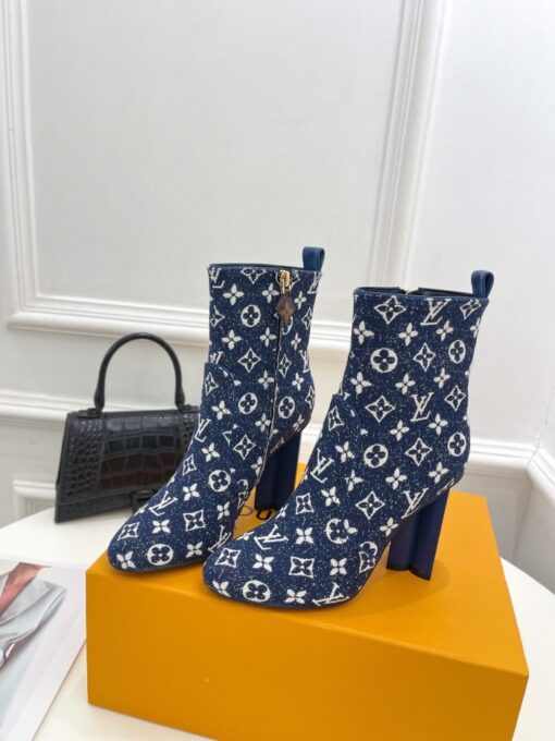 LV Women Boots