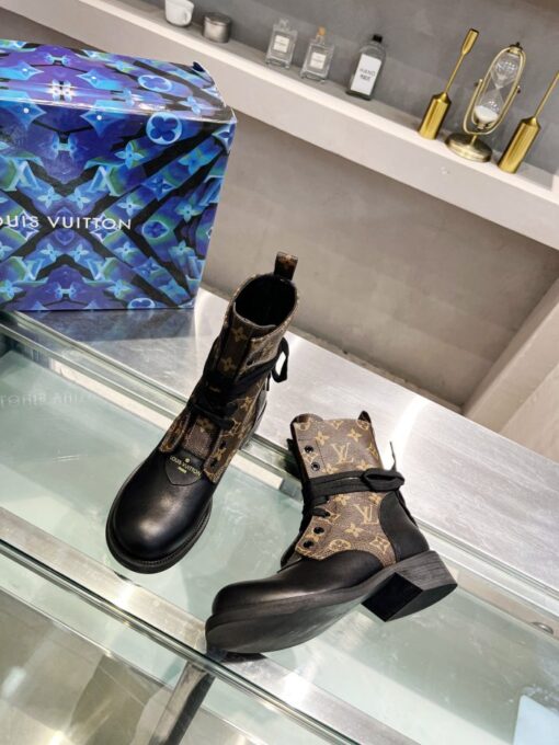 LV Women Boots