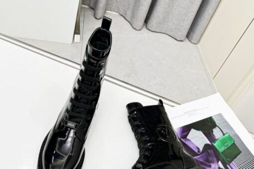 LV Women Boots