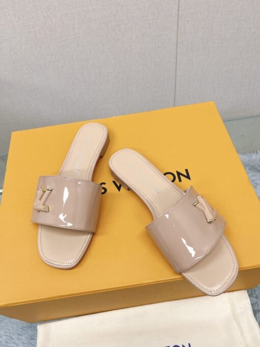 LV Slipper Sandal - Image 3