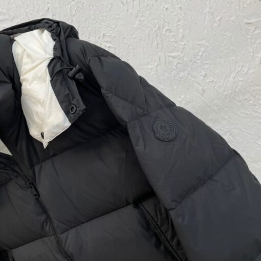 Moncler Jacket - Image 3