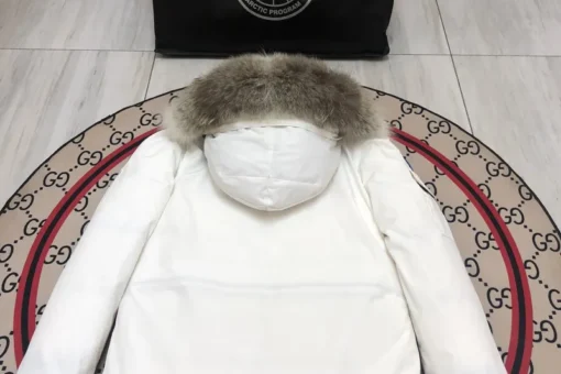 Canada Goose Down Jacket White