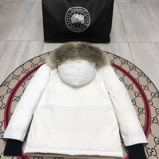 Canada Goose Down Jacket White