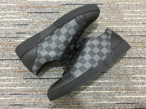 Lv Runner Shoe