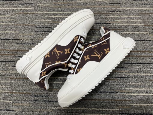 Lv Out Sneaker