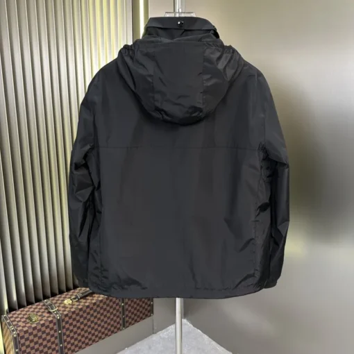 Burberry Jacket Black - Image 2