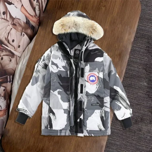 Canada Goose Down Jacket Black White