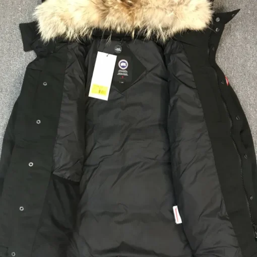 Canada Goose Down Jacket Black And Beige - Image 3