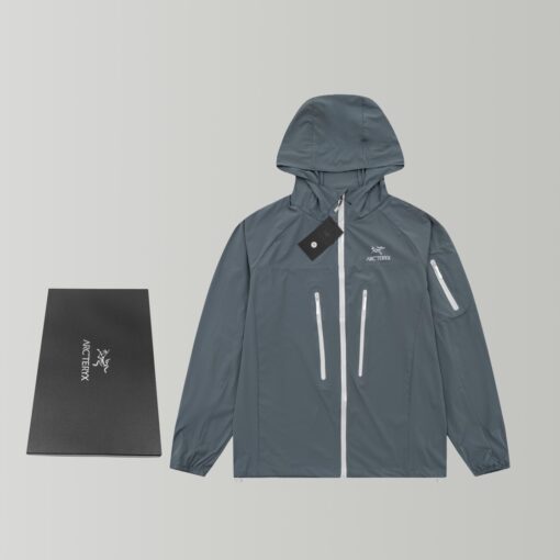 ARCTERYX Windbreaker