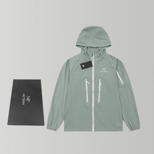 ARCTERYX Windbreaker