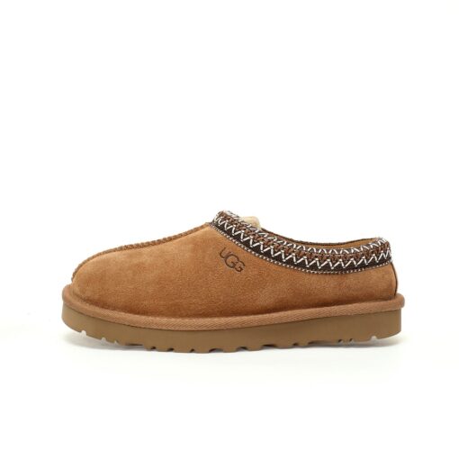 UGG Shoe