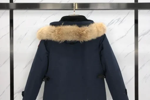 Canada Goose 12 Women Winter Jacket Navy Blue