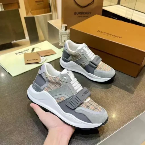 Burberry Sneaker