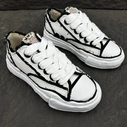 Aison Mihara Yasuhiro MMY Sneaker White Black