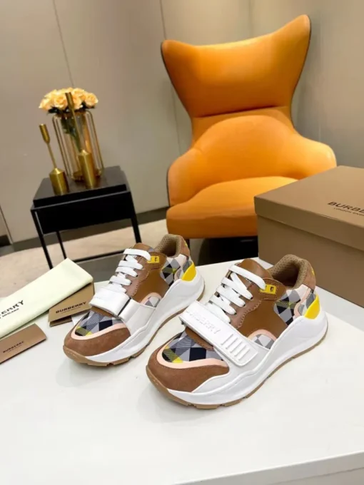 Burberry Sneaker