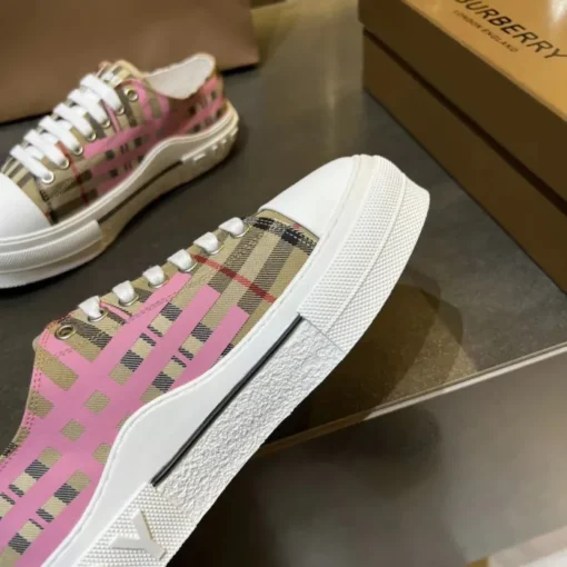 Burberry Sneaker