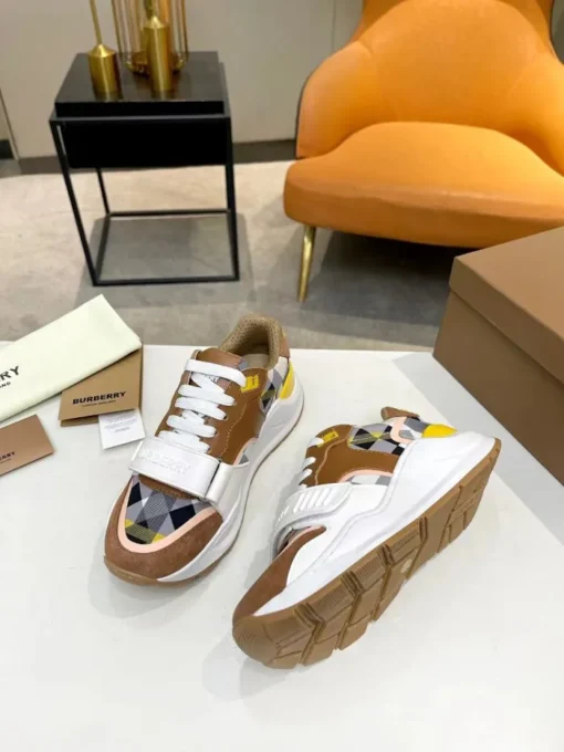 Burberry Sneaker