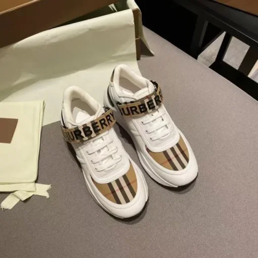 Burberry Sneaker