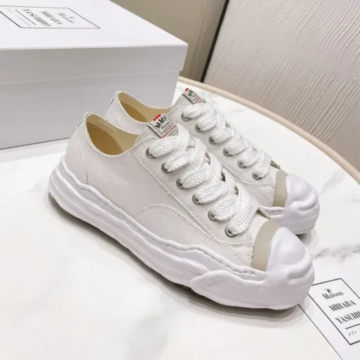 Aison Mihara Yasuhiro MMY Sneaker White Cream