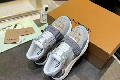 Burberry Sneaker