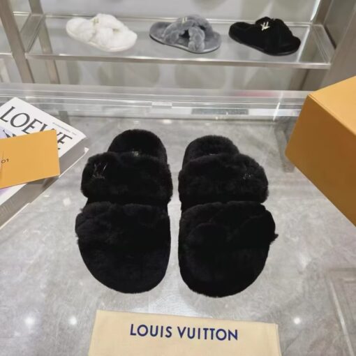 LV Slipper