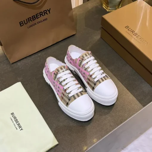 Burberry Sneaker