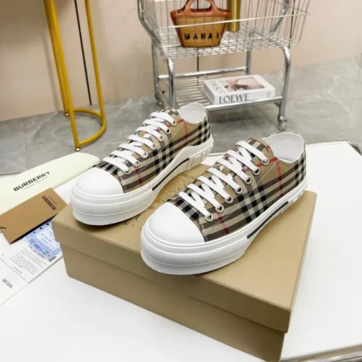 Burberry Sneaker