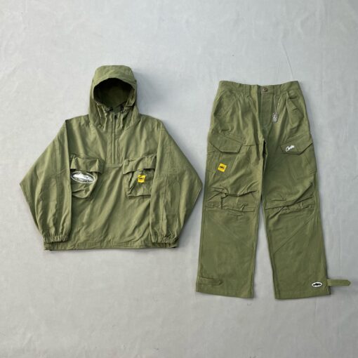 Slant pocket set