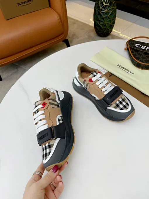 Burberry Sneaker