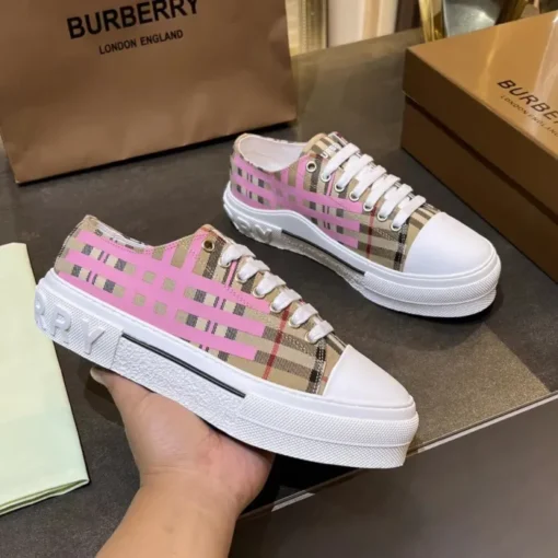 Burberry Sneaker