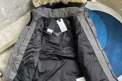 Canada Goose Down Jacket Grey