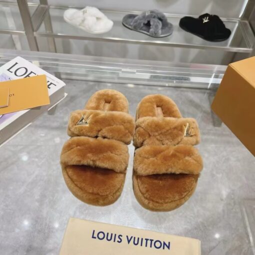 LV Slipper